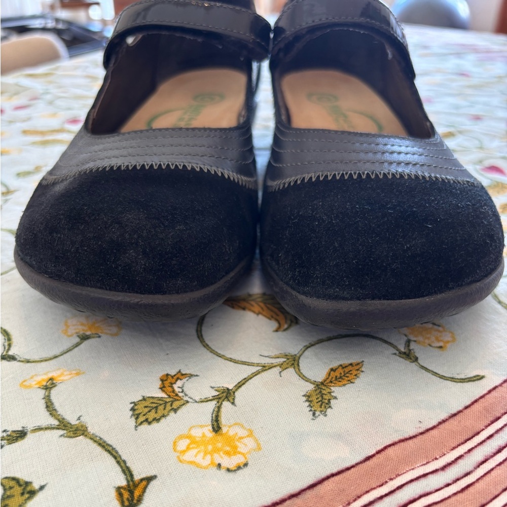 Naot Kirei Black Mary Jane Flats - Picture 5 of 8